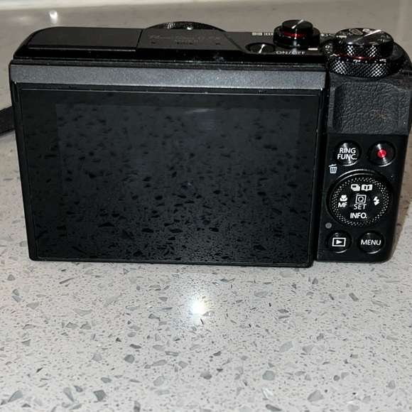 Canon PowerShot G7X Mark ll - Picture 7 of 10